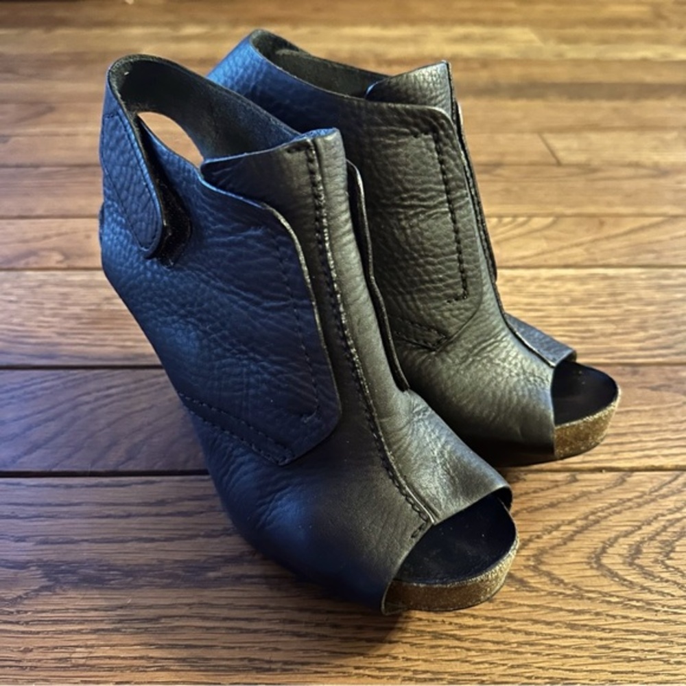 Pedro Garcia CUTE Black Leather Strap Shoes - US 6.5